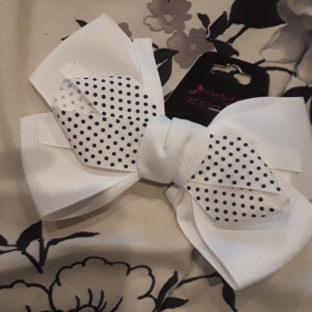 Bow